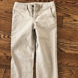 Slim cut chino in natural tan color